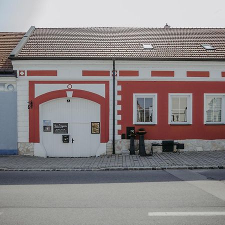 Haus Diogenes Lägenhet Mörbisch am See Exteriör bild